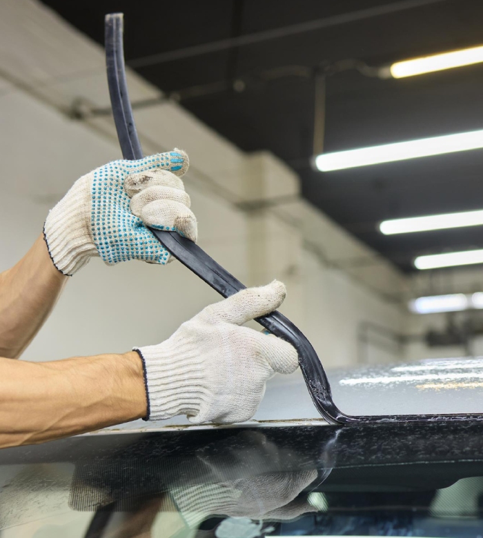 Retrait joint pare-brise